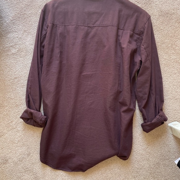 Globe shirt - Picture 2 of 3